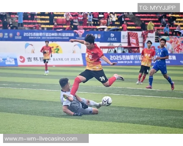 全运会足球决赛精彩回顾：激情对决与青春风采的完美交融